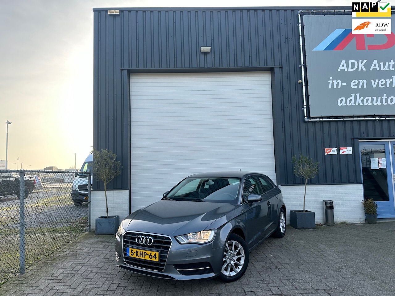 Audi A3 - 1.4 TFSI Attraction Pro Line AUTOMAAT/NAVI/CRUISE/PDC/AIRCO/LM VELGEN - AutoWereld.nl