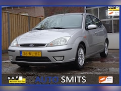 Ford Focus - 1.6-16V Ghia 5drs