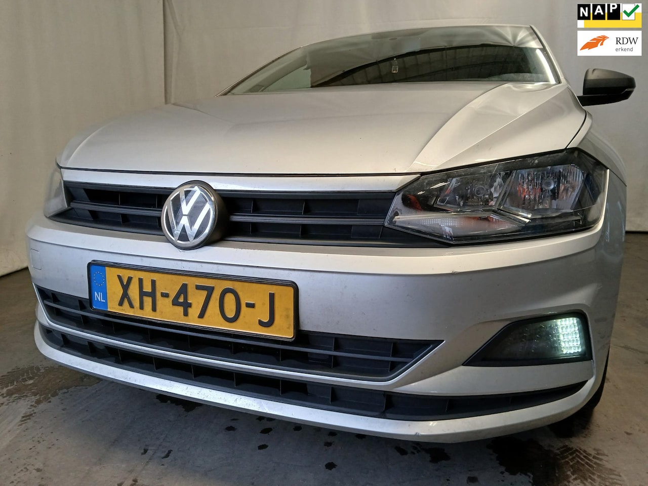 Volkswagen Polo - 1.0 MPI Trendline - Airco - Export - R. Zijschade - AutoWereld.nl