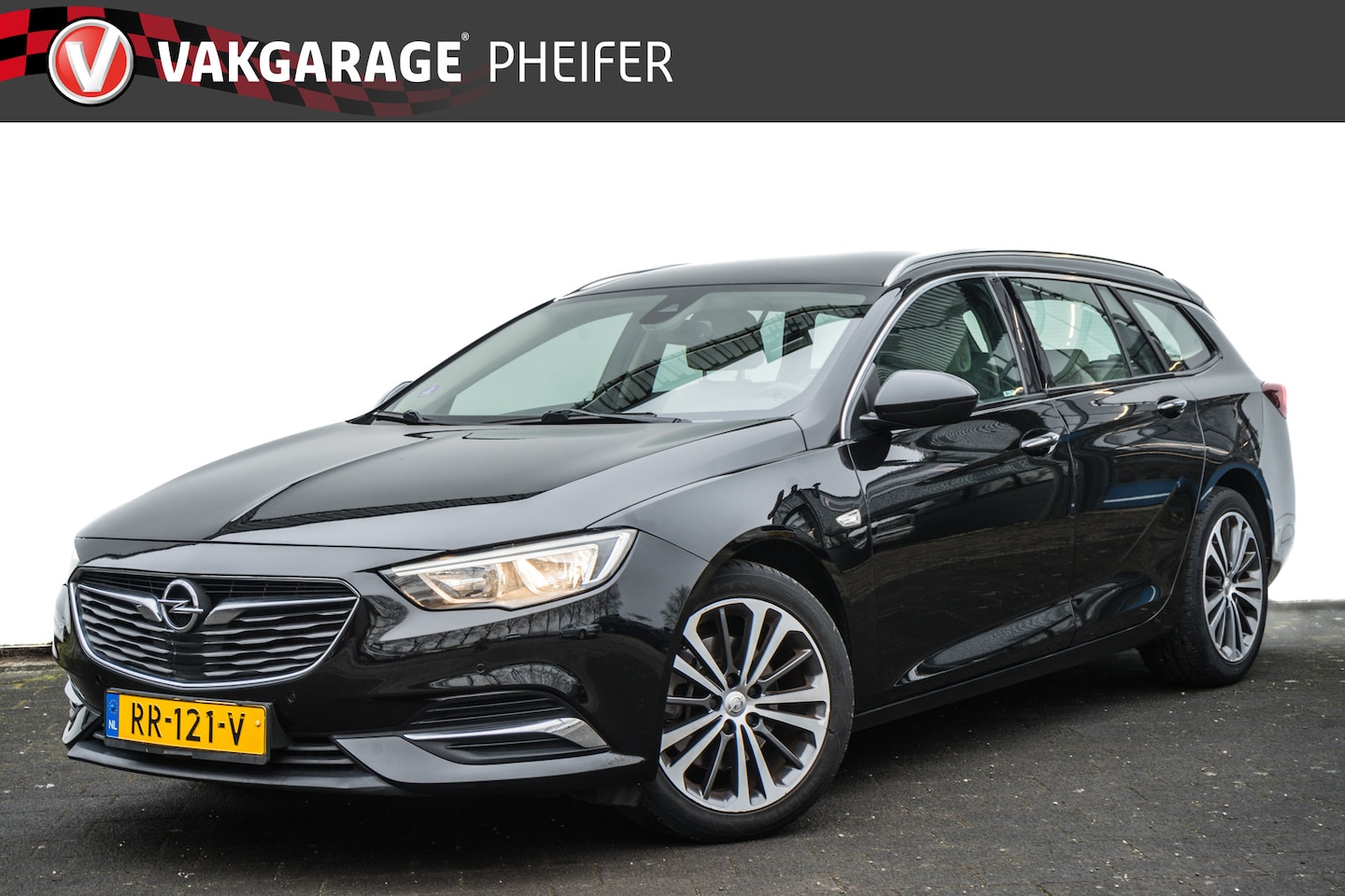 Opel Insignia Sports Tourer - 1.5 Turbo 165pk Aut. Business Executive Leer/ Stoel-achterbankverwarming/ Navigatie/ Camer - AutoWereld.nl