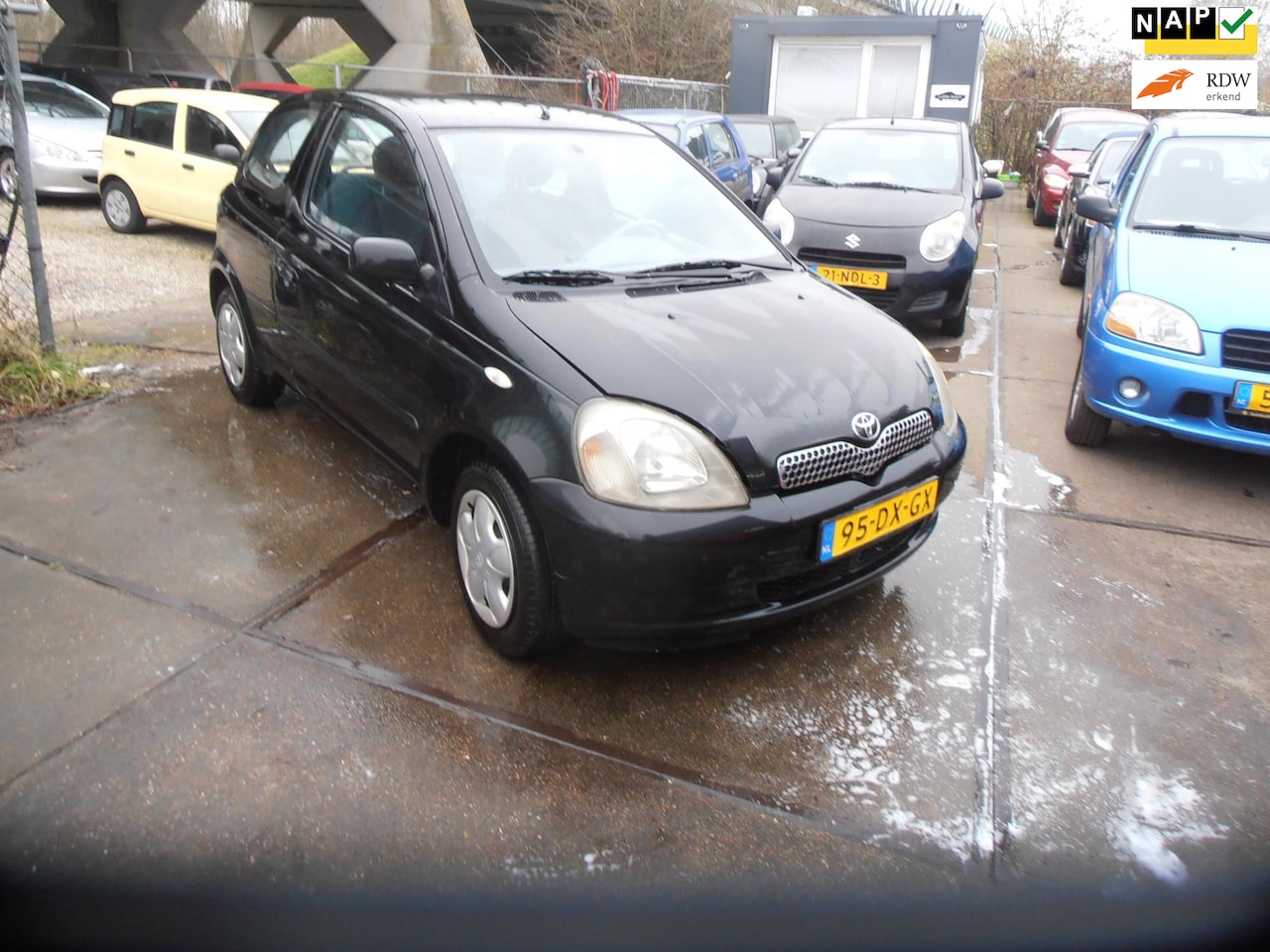 Toyota Yaris - 1.3-16V VVT-i Sol st bekr elek pak nap apk - AutoWereld.nl