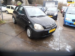 Toyota Yaris - 1.3-16V VVT-i Sol st bekr elek pak nap apk