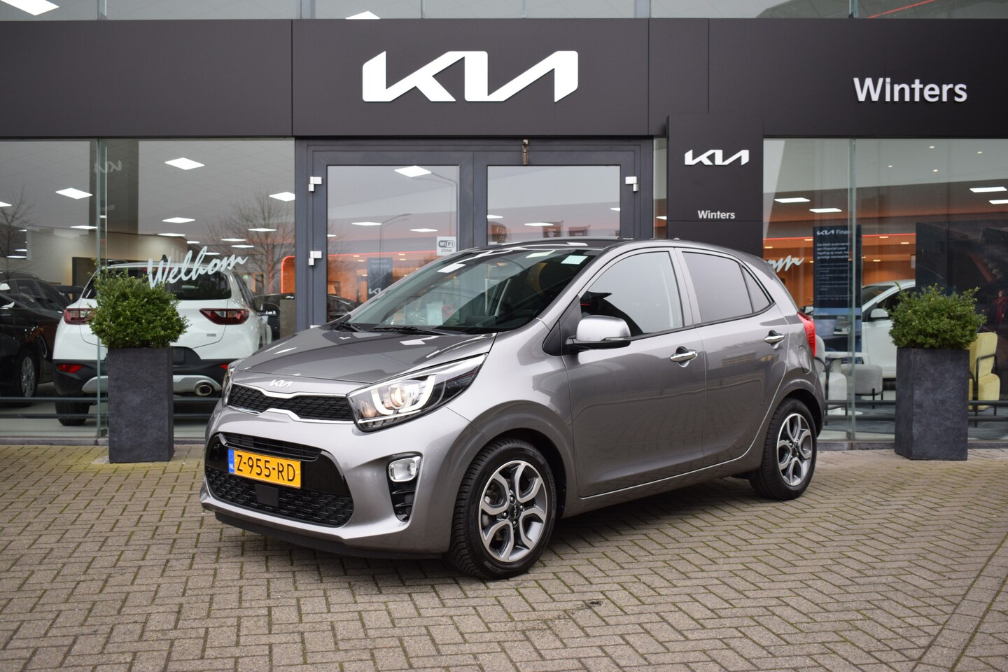 Kia Picanto - 1.0 DPi DynamicPlusLine ECC Cr.Control+Limiter Navi+Camera BT+USB Keyless 15"LMV Tot 10Jr. - AutoWereld.nl