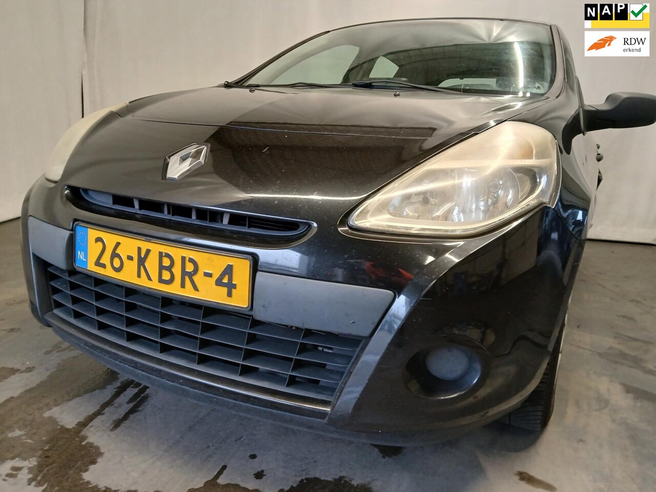 Renault Clio - 1.2 TCe Special Line - Airco - Achter Schade - AutoWereld.nl