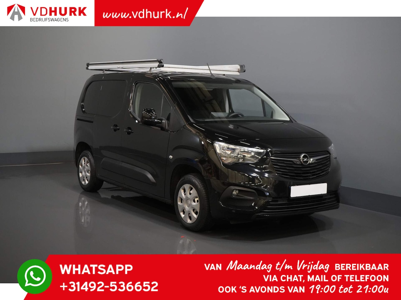 Opel Combo - 1.5D 100 pk Inrichting/ CarPlay/ Navi/ Keyless/ Camera/ Cruise/ PDC V+A/ Airco/ Trekhaak - AutoWereld.nl