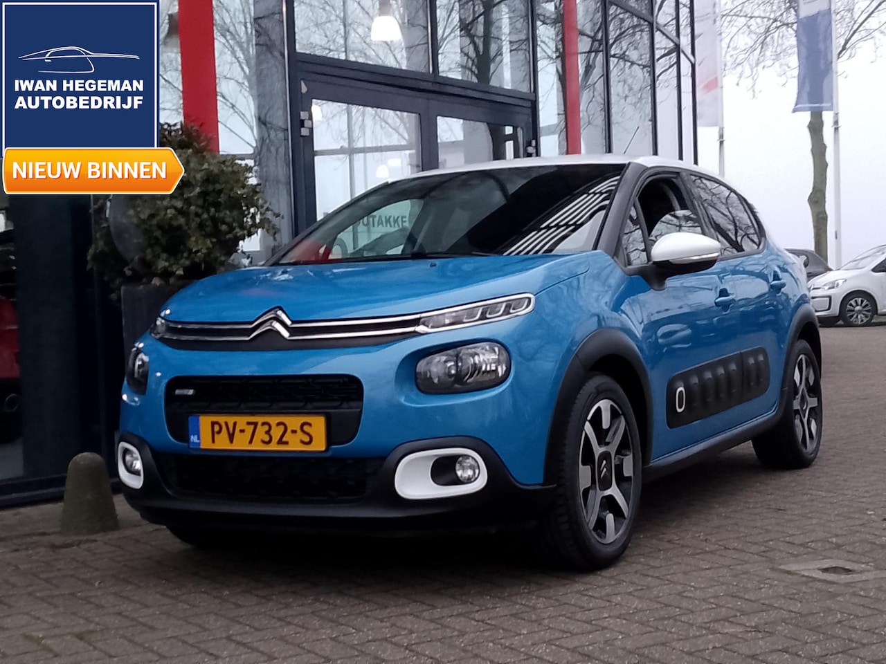 Citroën C3 - 1.2 PureTech Shine | Nieuwe distributieriem | Navi | ECC | PDC + Camera | LM Velgen | Crui - AutoWereld.nl