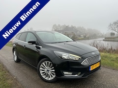 Ford Focus Wagon - 1.0 126 PK Titanium Navi / Clima / Keyless Topstaat