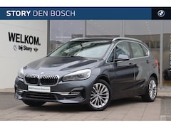 BMW 2-serie Active Tourer - 218i High Executive Luxury Line Automaat / Trekhaak / Achteruitrijcamera / Stoelverwarming