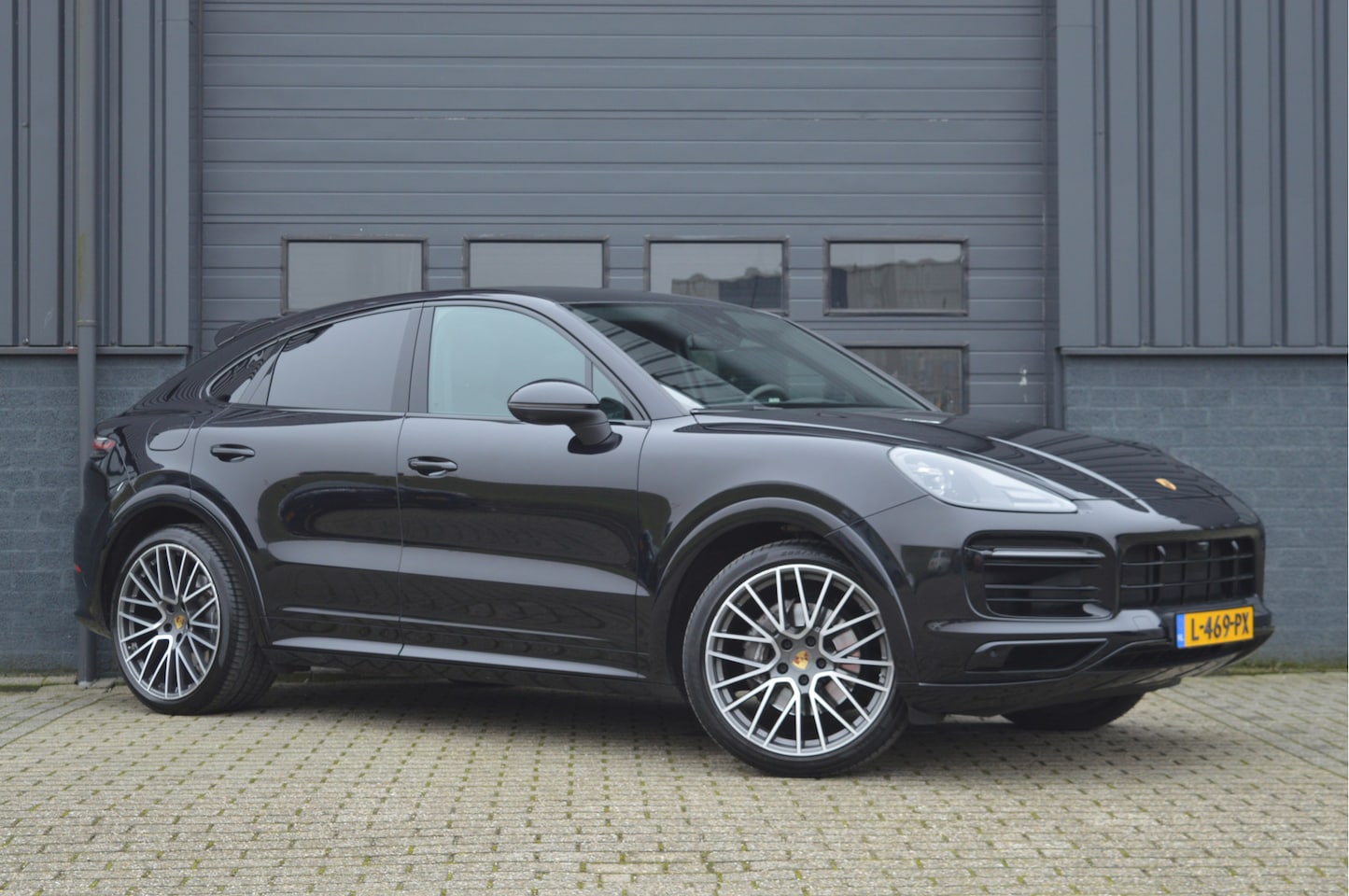 Porsche Cayenne Coupé - 3.0 E-Hybrid | ORG. NL | DEALERONDERHOUDEN | PANO | 360 CAM | - AutoWereld.nl