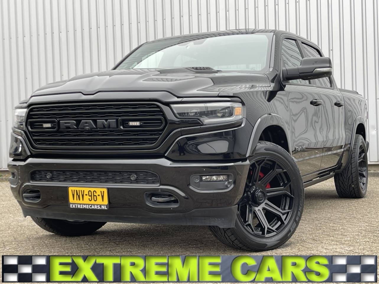 Dodge Ram Pick Up - Limited Crew Cab 4x4 LPG Night - AutoWereld.nl