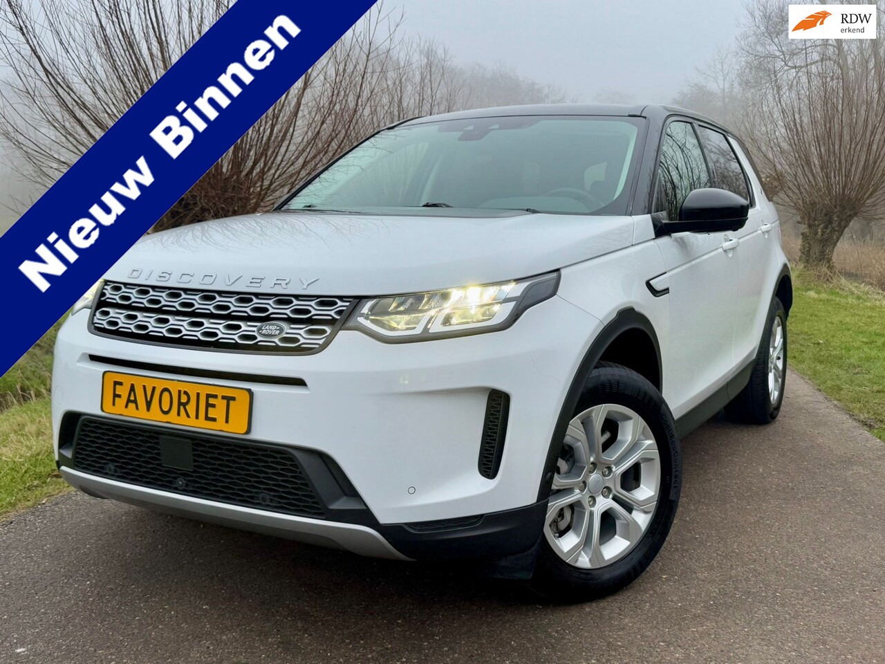 Land Rover Discovery Sport - P300e 1.5 S / Incl BTW / Elektrische Trekhaak / Leder / 360 Camera / Navigatie / - AutoWereld.nl