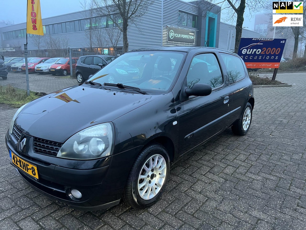 Renault Clio - 1.2-16V Chicane - AIRCO - ZWART - NETJES ! - AutoWereld.nl