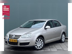 Volkswagen Jetta - BWJ 2006 | 1.6 FSI 116PK Trendline | CLIMATIC | CRUISE | EL PAKKET | LICHTMETAAL