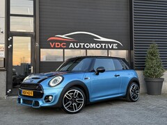 MINI Cooper S - 2.0 Cooper S Chili JCW Automaat | HarmanKardon | Black Trim | JCW Schaalstoelen | John Coo