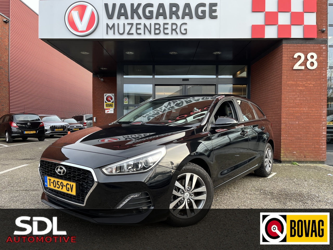 Hyundai i30 Wagon - 1.0 T-GDI Premium // NAVI + CARPLAY // CRUISE // STOELVERWARMING // - AutoWereld.nl