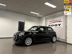 MINI Cooper - 1.5 Chili Business * Automaat / 1e Eig / Dealer onderhouden / Navigatie / NL Auto