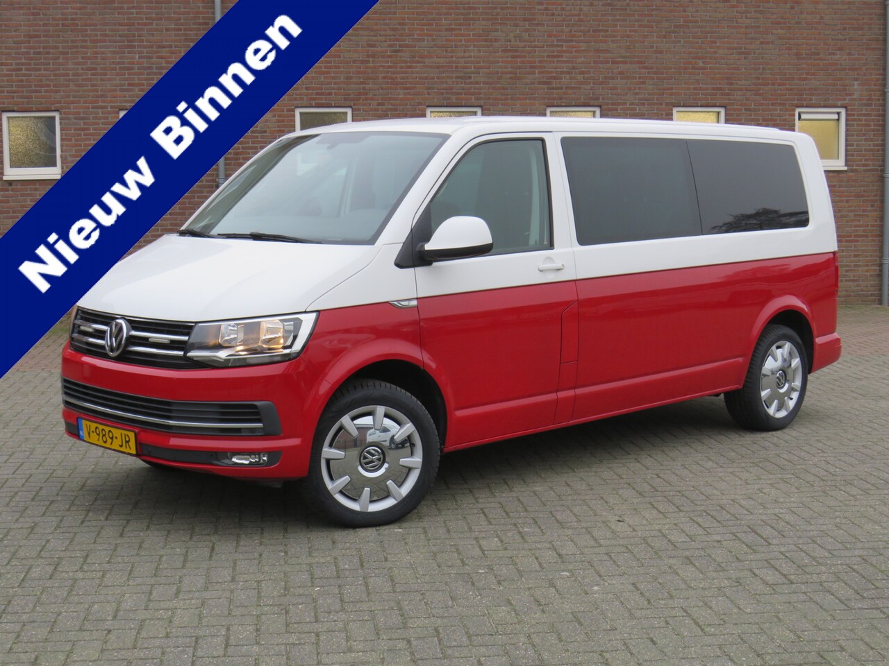 Volkswagen Transporter - 2.0 TDI 150Pk DSG L2H1 DC Highline Two Tone * Rijklaarprijs incl. garantie * Automaat * Ca - AutoWereld.nl