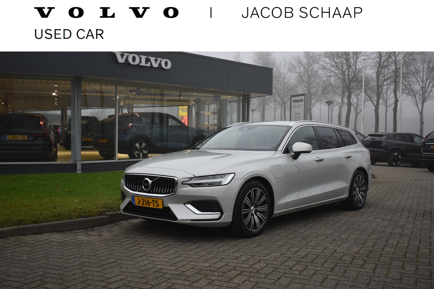 Volvo V60 - T6 340PK Recharge AWD Business Pro - AutoWereld.nl