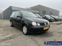 Volkswagen Polo - 1.4-16V Comfortline