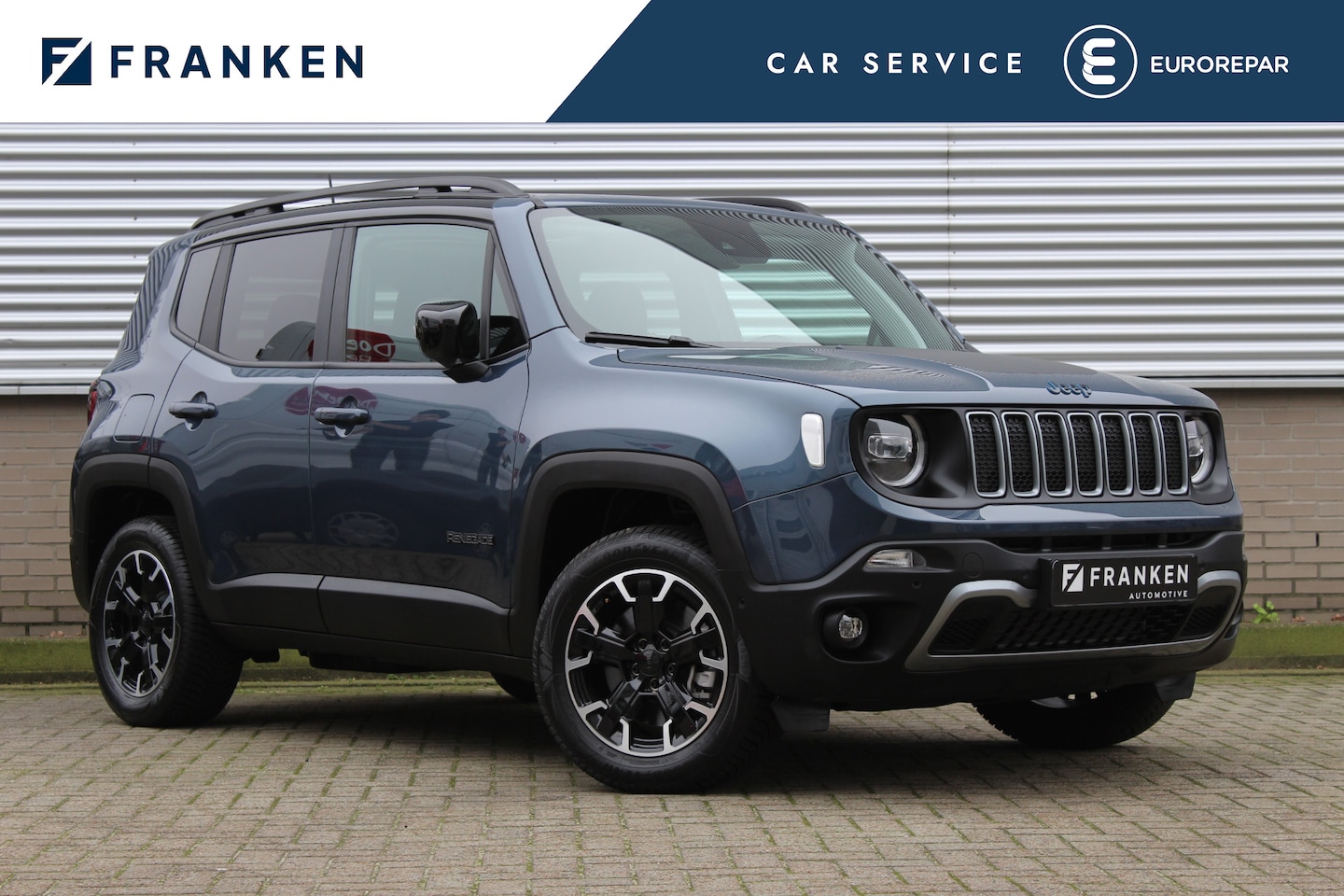 Jeep Renegade - 4xe 240 Plug-in Hybrid High Upland | Panoramadak | Winterpakket | Led | Camera | Parkeer a - AutoWereld.nl