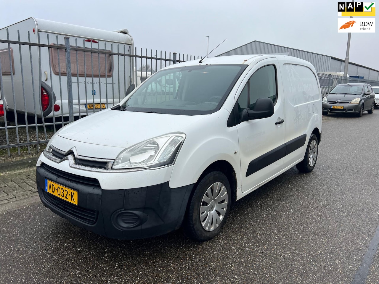 Citroën Berlingo - 1.6 HDI 500 Comfort Economy | Airco | Cruise | APK 4-2025 ! - AutoWereld.nl