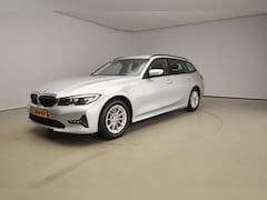 BMW 3-serie Touring - 320d | LED | Navigatie | Stoelverwarming | Clima | PDC | Lendesteunen | Alu 18 inch