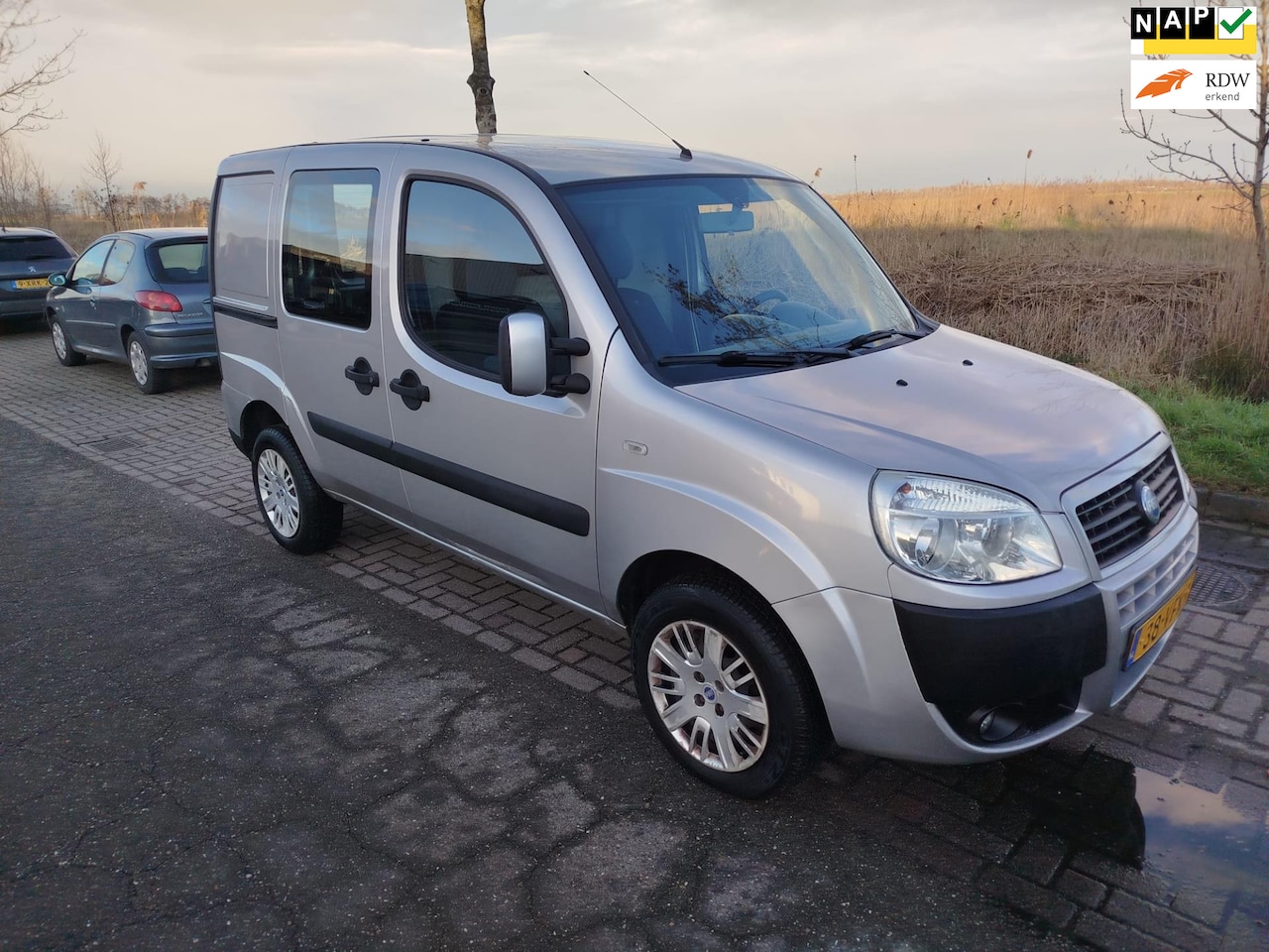 Fiat Doblò - 1.3 MultiJet SX - AutoWereld.nl