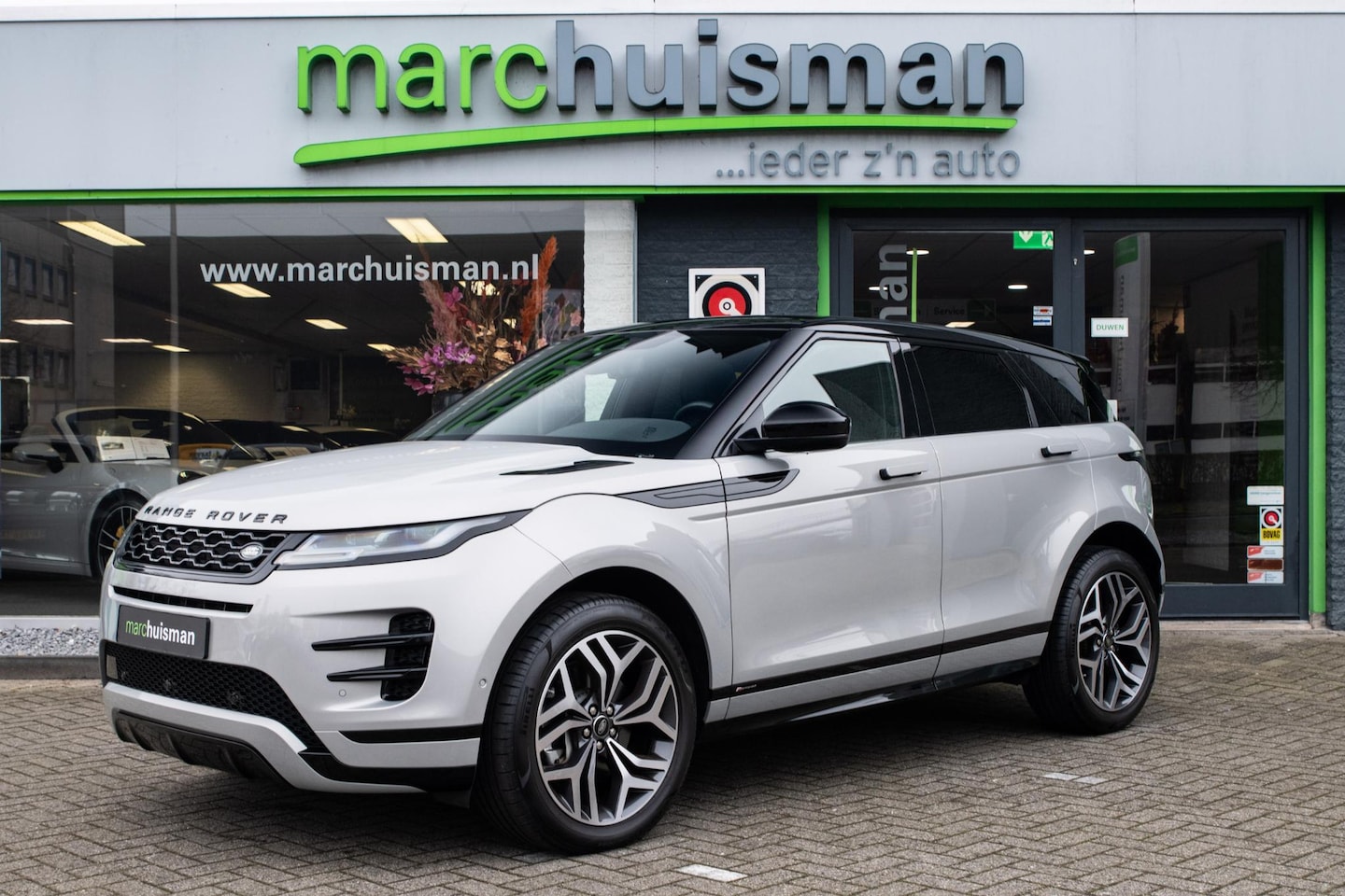 Land Rover Range Rover Evoque - 2.0 P200 AWD R-Dynamic SE / PANODAK / NL AUTO / 1 EIG - AutoWereld.nl