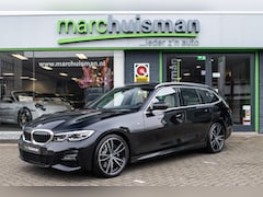 BMW 3-serie Touring - 330i High Executive / M-SPORT / PANODAK / LEDER / 1E EIG / NL AUTO