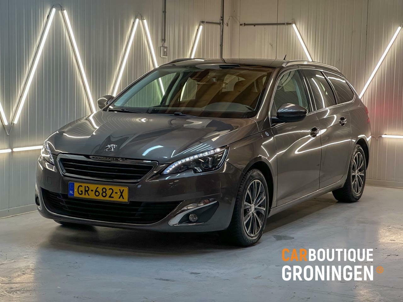 Peugeot 308 SW - 1.2 PureTech Blue Lease Premium | CLIMA | GOED OH - AutoWereld.nl