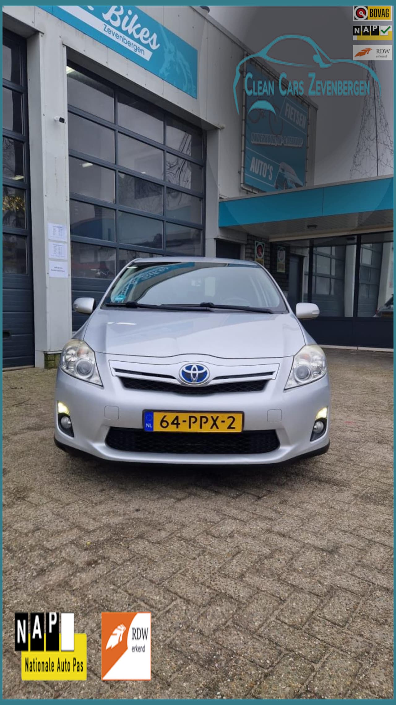 Toyota Auris - 1.8 Full Hybrid Aspiration 1.8 Full Hybrid Aspiration - AutoWereld.nl