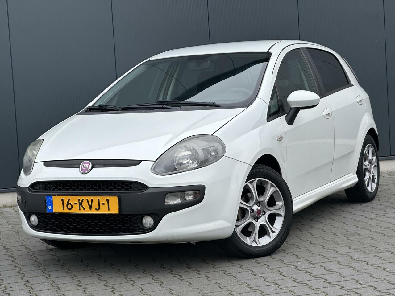 Fiat Punto Evo - 1.4-16V Multiair Racing 5-Deurs - Airco - Bluetooth - AutoWereld.nl