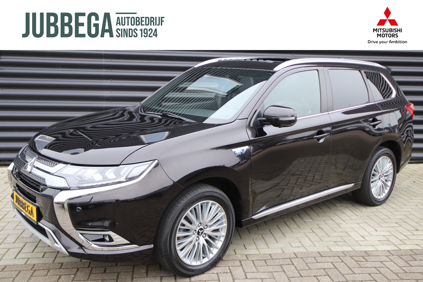 Mitsubishi Outlander - 2.4 PHEV Instyle Opendak, Adaptive cruise, Vaste navigatie, E.Achterklep - AutoWereld.nl