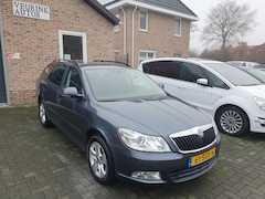 Skoda Octavia - 1.2 TSI Ambition Businessline uitvoering. *Airco. Cruise