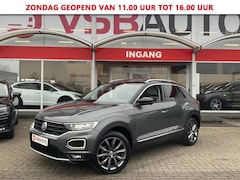 Volkswagen T-Roc - 1.5 TSI ACT. 150PK LEER PANO-DAK CAMERA DIGITALE-SCHERM CARPLAY