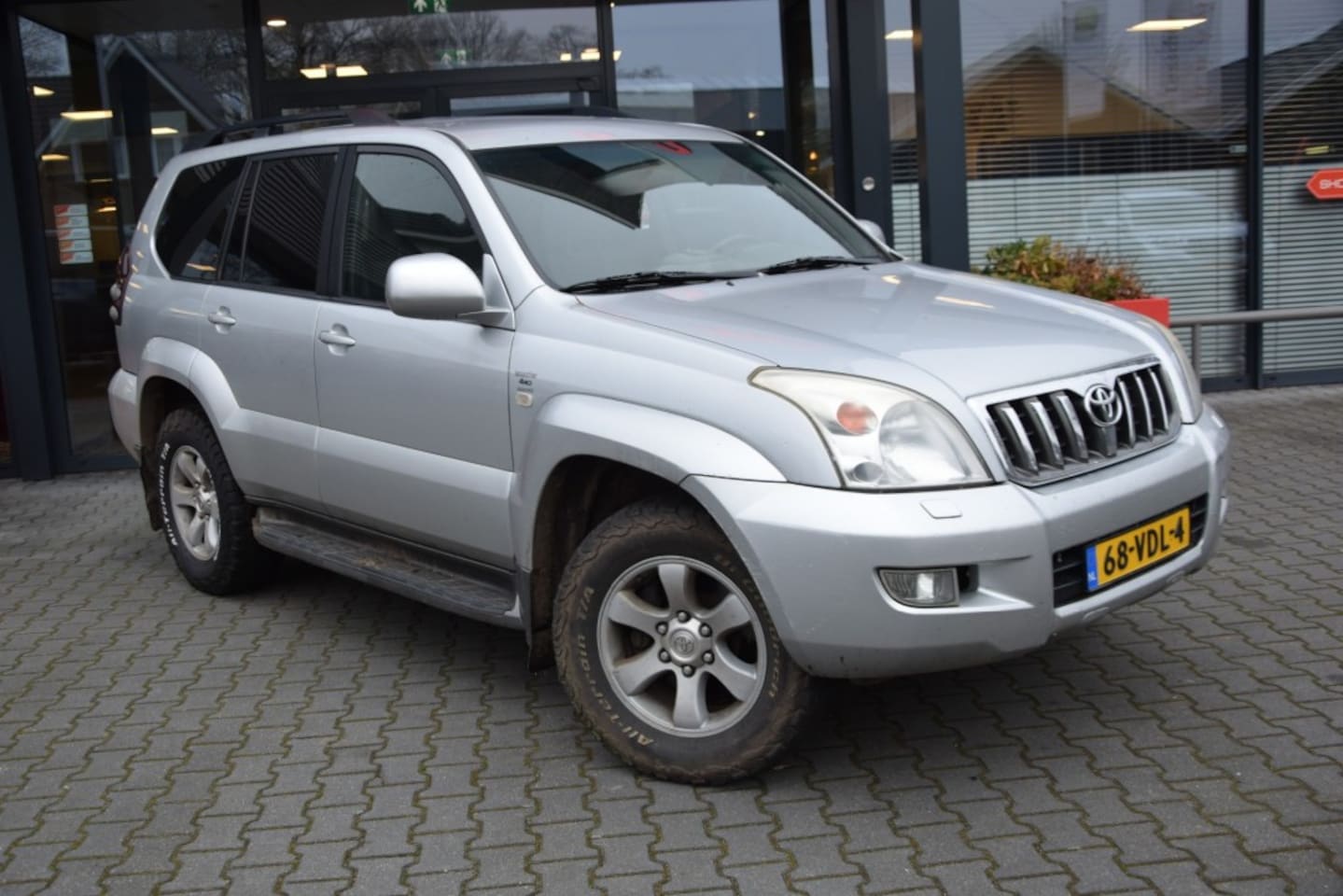 Toyota Land Cruiser 150 - 3.0 D-4D 5DRS VX A/T VAN ( TURBO IS BROKEN ) - AutoWereld.nl