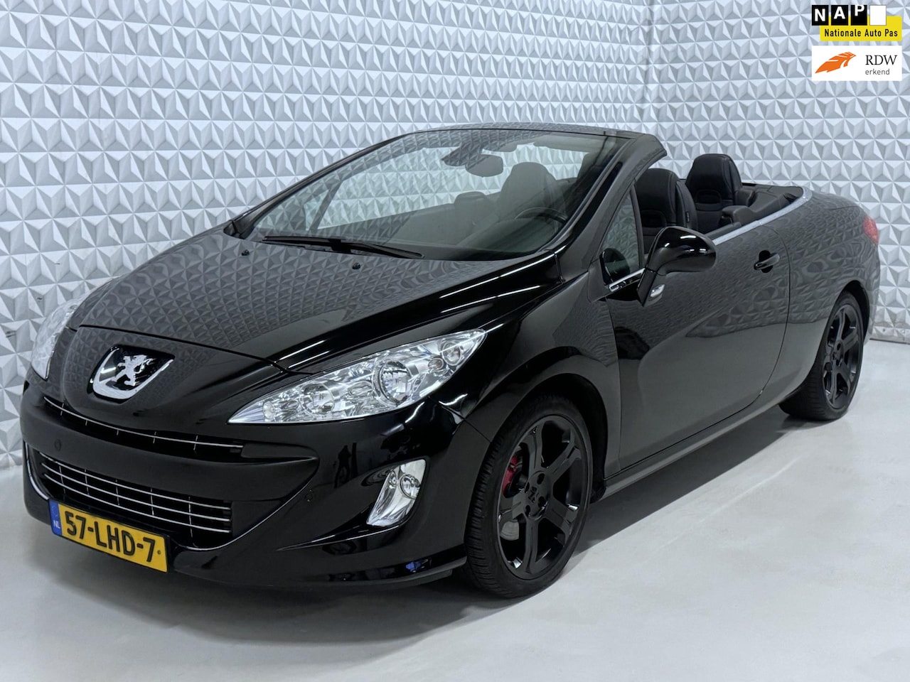 Peugeot 308 CC - 1.6 THP Feline Automaat / 100.000km (2010) - AutoWereld.nl