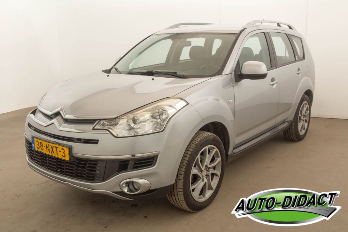 Citroën C-Crosser - 2.4-16V Automaat Dynamique - AutoWereld.nl