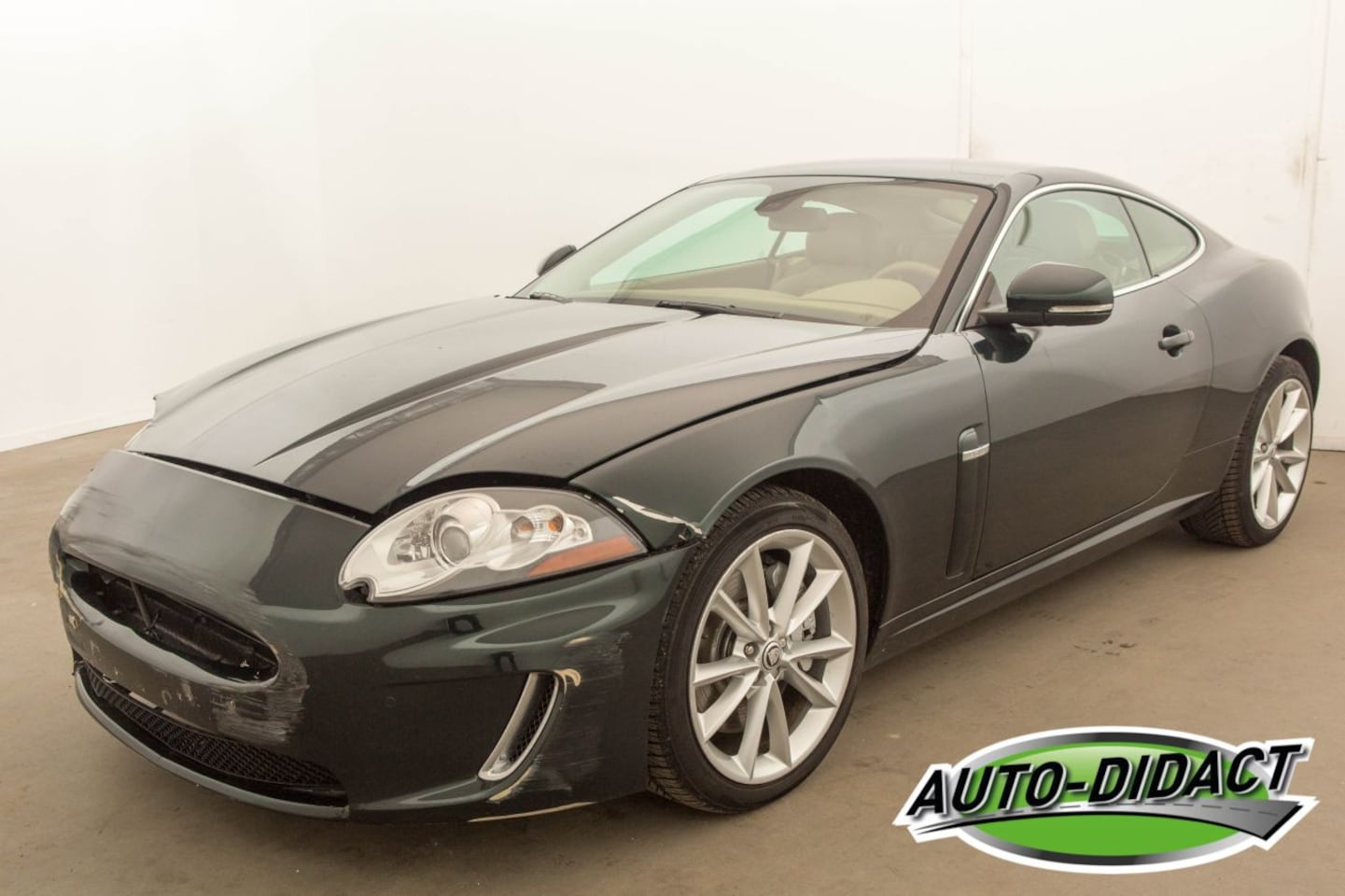 Jaguar XK - 5.0 V8 Coupé Leer - AutoWereld.nl