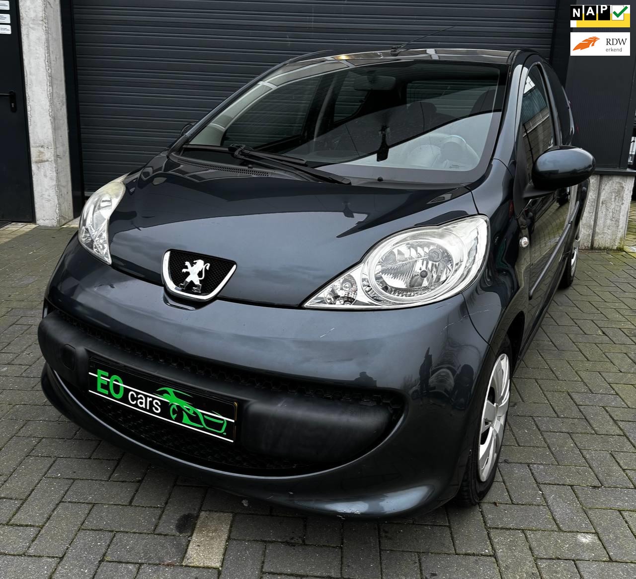 Peugeot 107 - 1.0-12V XR 5D airco - AutoWereld.nl