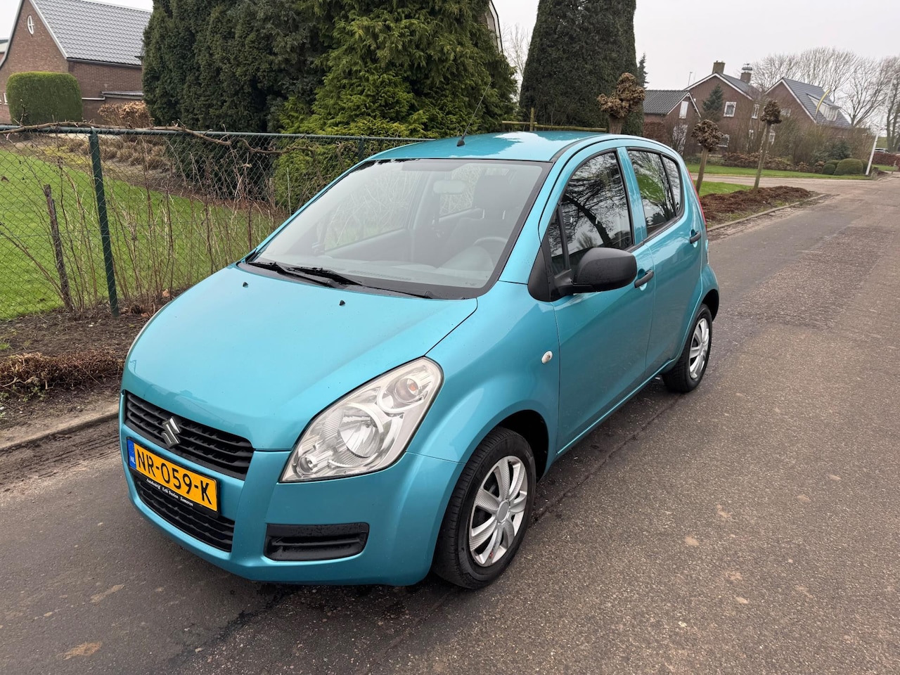 Suzuki Splash - 1.0 Base 5 DEURS APK 7/2025 - AutoWereld.nl