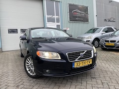 Volvo S80 - 2.4 D5 Summum AUTOMAAT|XENON|LEER|185PK