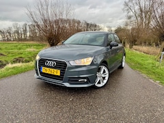 Audi A1 Sportback - 1.0 TFSI Adrenalin / Navigatie / Airco / Cruise Control / LM Velgen / PDC