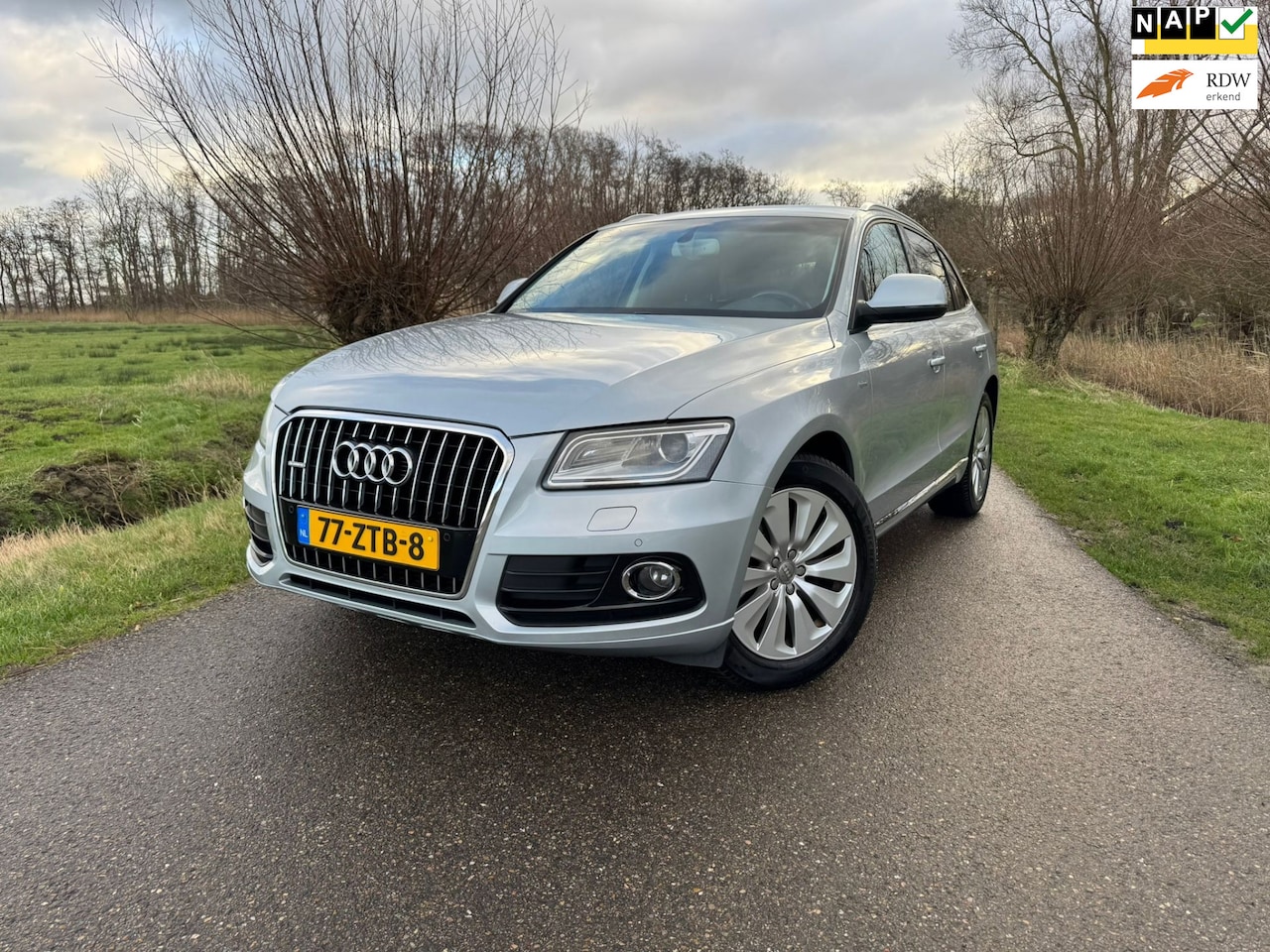 Audi Q5 - 2.0 TFSI hybrid quattro Pro line / Automaat / Airco / Navi / Elektrische Voorstoel / Camer - AutoWereld.nl