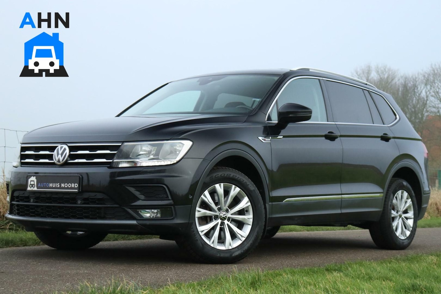 Volkswagen Tiguan Allspace - 2.0 TSI 4Motion / 180PK/ 7 Persoons / Camera / ACC / Trekhaak / 17"! - AutoWereld.nl