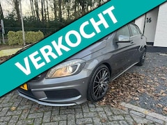 Mercedes-Benz A-klasse - 180 AMG pakket pano dak originele NL 1 JR. GARANTIE