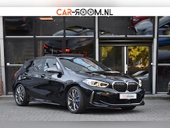 BMW 1-serie - M135i xDrive High Executive Pano Ambiance