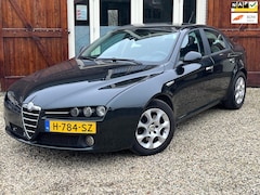 Alfa Romeo 159 - 1.9 JTD met zesbak en nieuwe APK