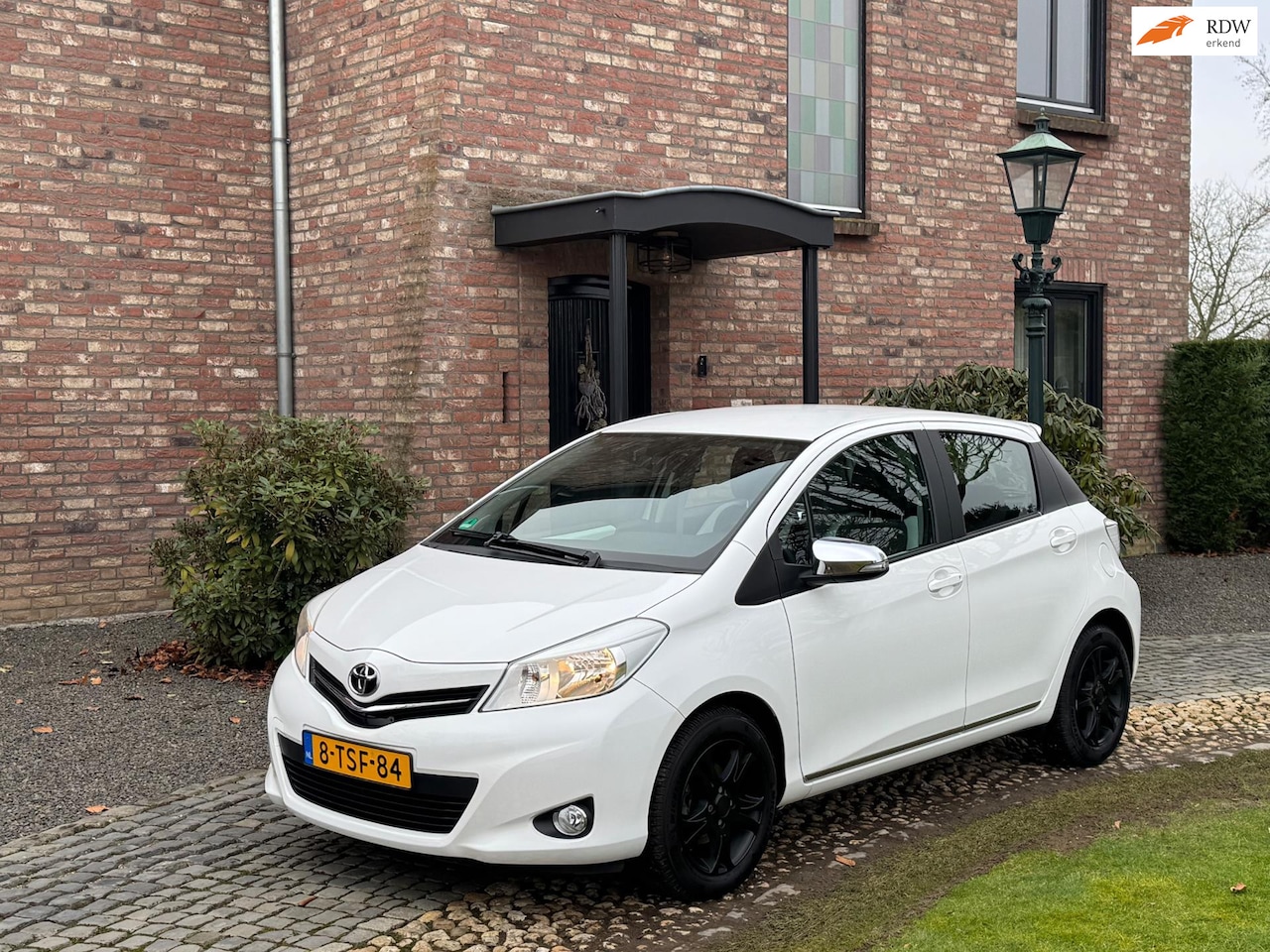 Toyota Yaris - 1.0 VVT-i Aspiration Clima Camera 74000km! - AutoWereld.nl