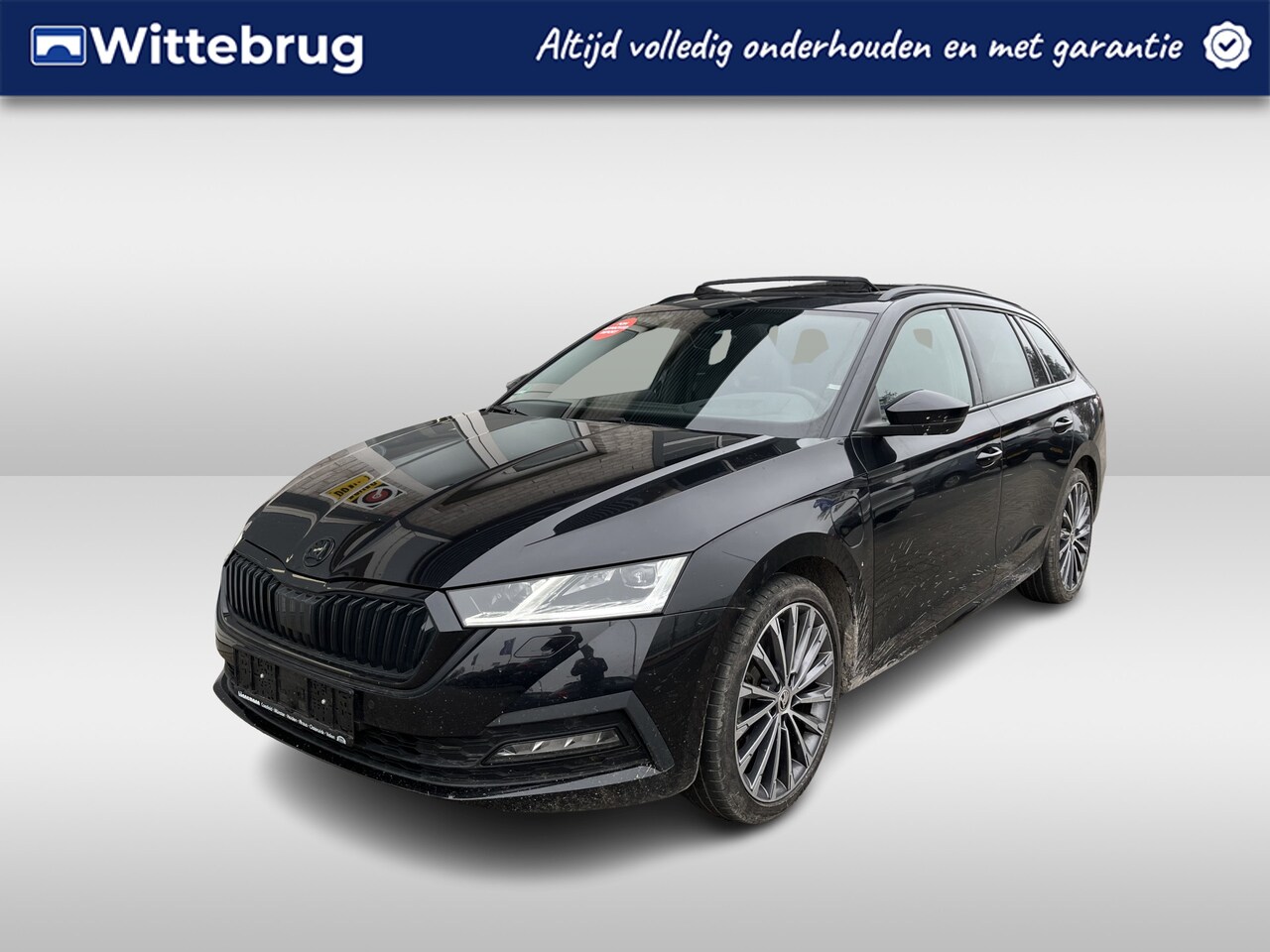 Skoda Octavia Combi - 1.4 TSI iV PHEV Sportline / AUTOMAAT/ PANO/ CAMERA/ PARK. SENSOREN/ MEMORY SEATS/ HEAD-UP - AutoWereld.nl